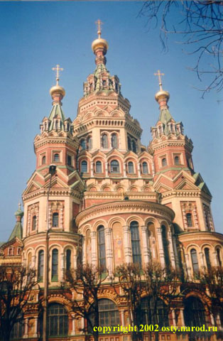 Собор св. Петра и Павла в Петергофе